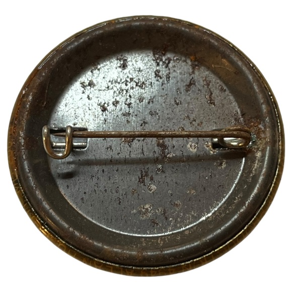 Vintage What if the Whole World Farted At Once Novelty Pin-Back Button, ~1.75" - Picture 2 of 3